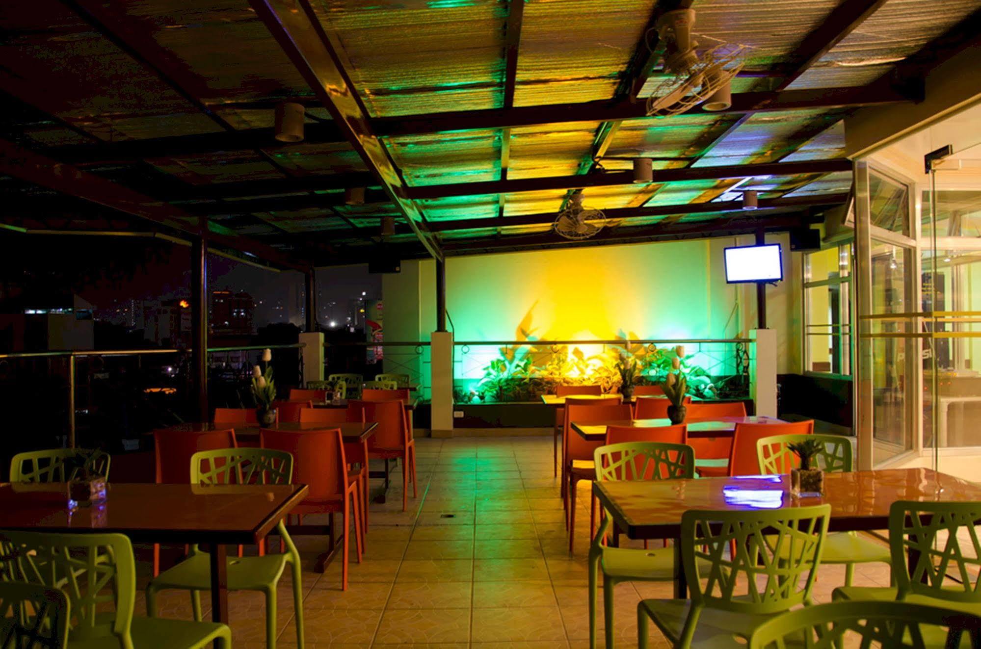 Allson'S Inn Cebu Exterior foto